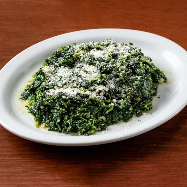 Spinach Sauté with Garlic & Oil.