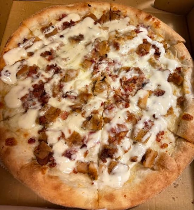 Chicken Bacon Ranch Pizza (Large).